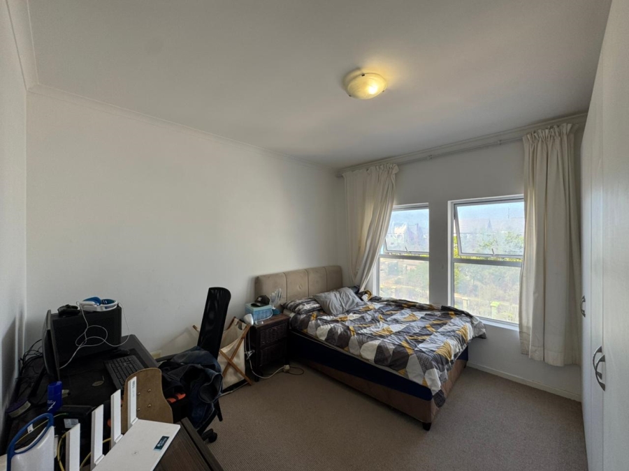 To Let 2 Bedroom Property for Rent in Royal Ascot Western Cape
